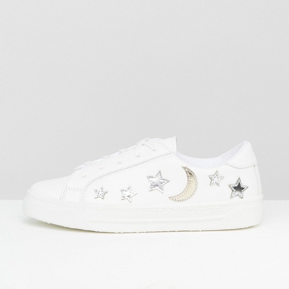✨HP!✨ Delilah Star & Moon Trainer Sneakers ⭐️🌙 - NWOB - Picture 2 of 4